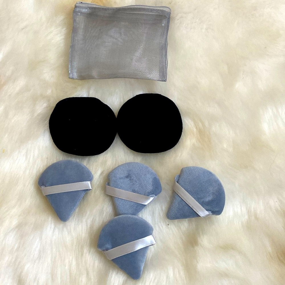 🆕Mini makeup sponges and remover cloths in mesh bag